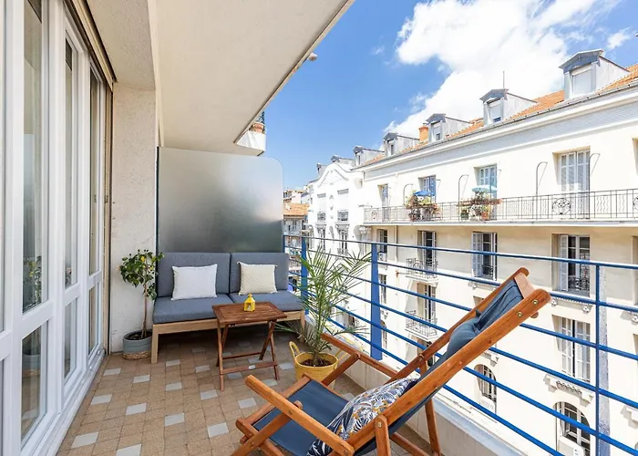Quiet 1 Bdr Downtown Terrace Ac & Parking Nice