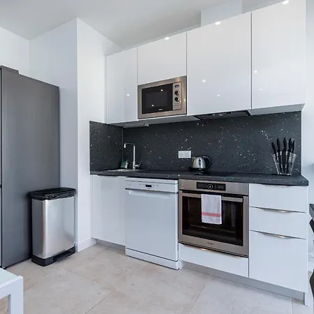 Quiet 1 Bdr Downtown Terrace Ac & Parking Apartamento Nice